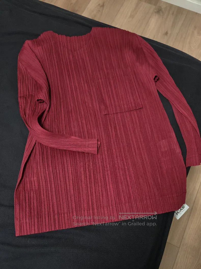 Issey Miyake Issey Miyake Bordeaux Red Top Size L / US 10 / IT 46 - 1 Thumbnail