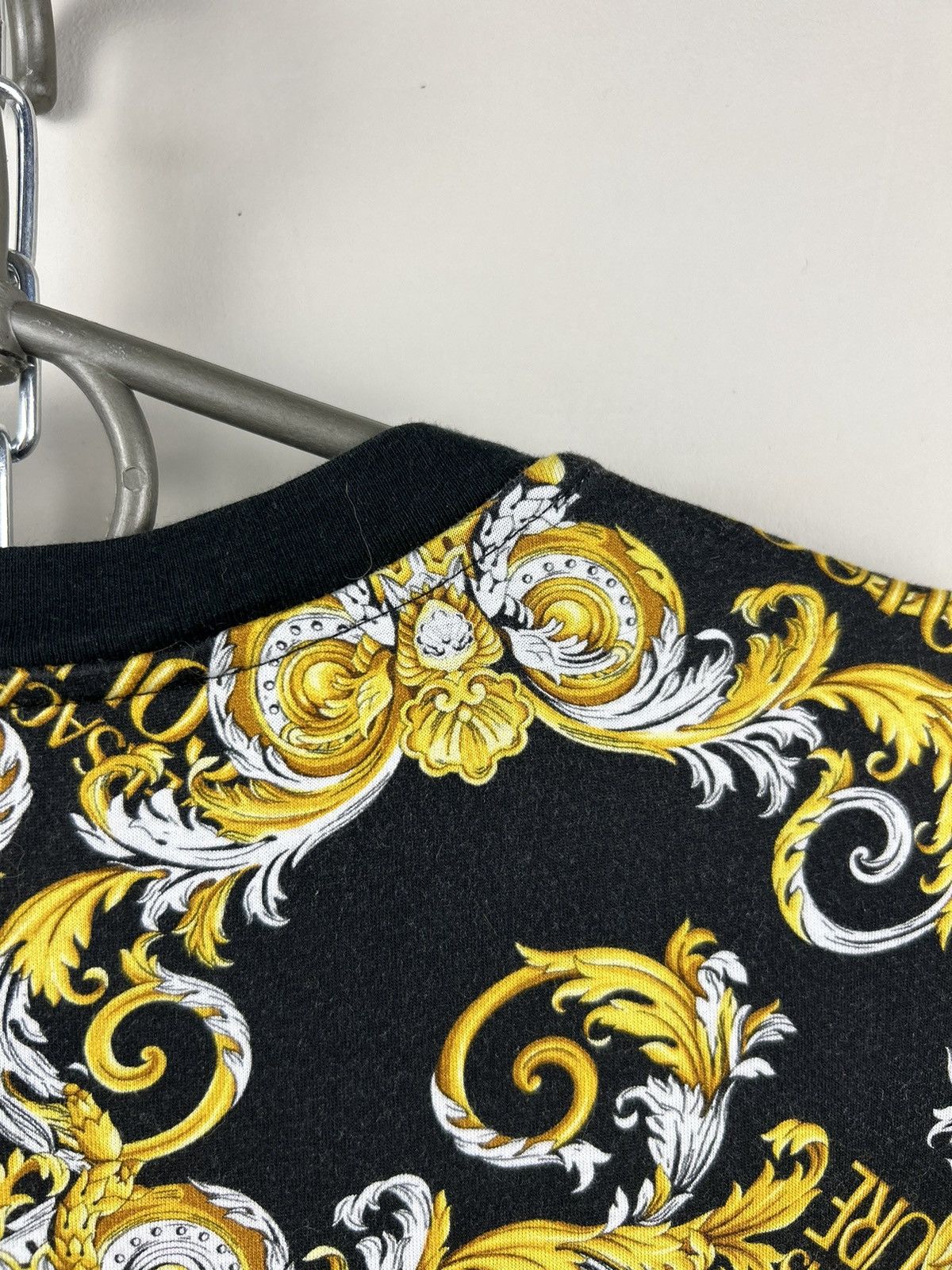 Versace Versace Jeans Couture Monogram Logo T shirt Size L / US 10 / IT 46 - 15 Thumbnail