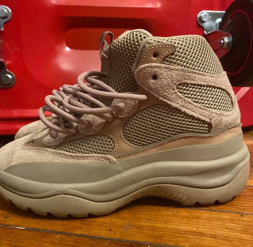 Yeezy desert boot(NO BOX)