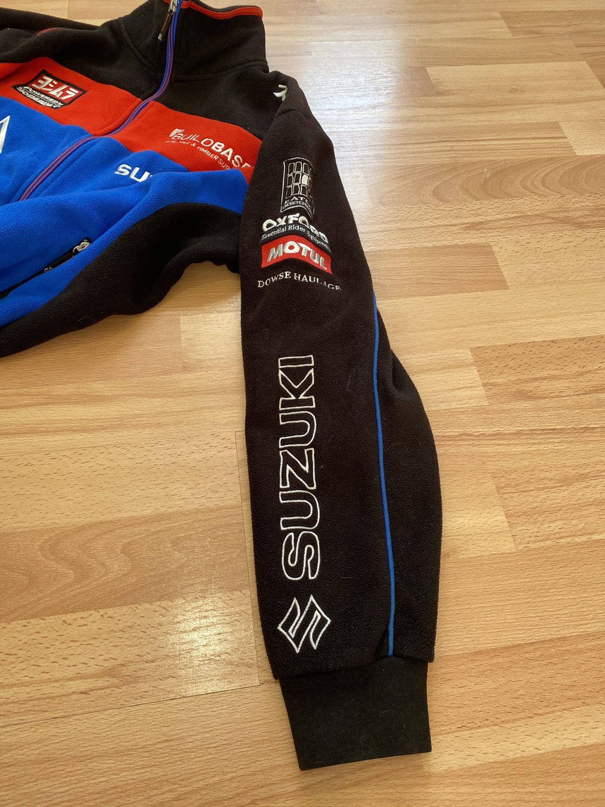 Vintage SUZUKI TEAM GSX R MOTUL RACINGFLEECE JACKET Size US M / EU 48-50 / 2 - 5 Thumbnail