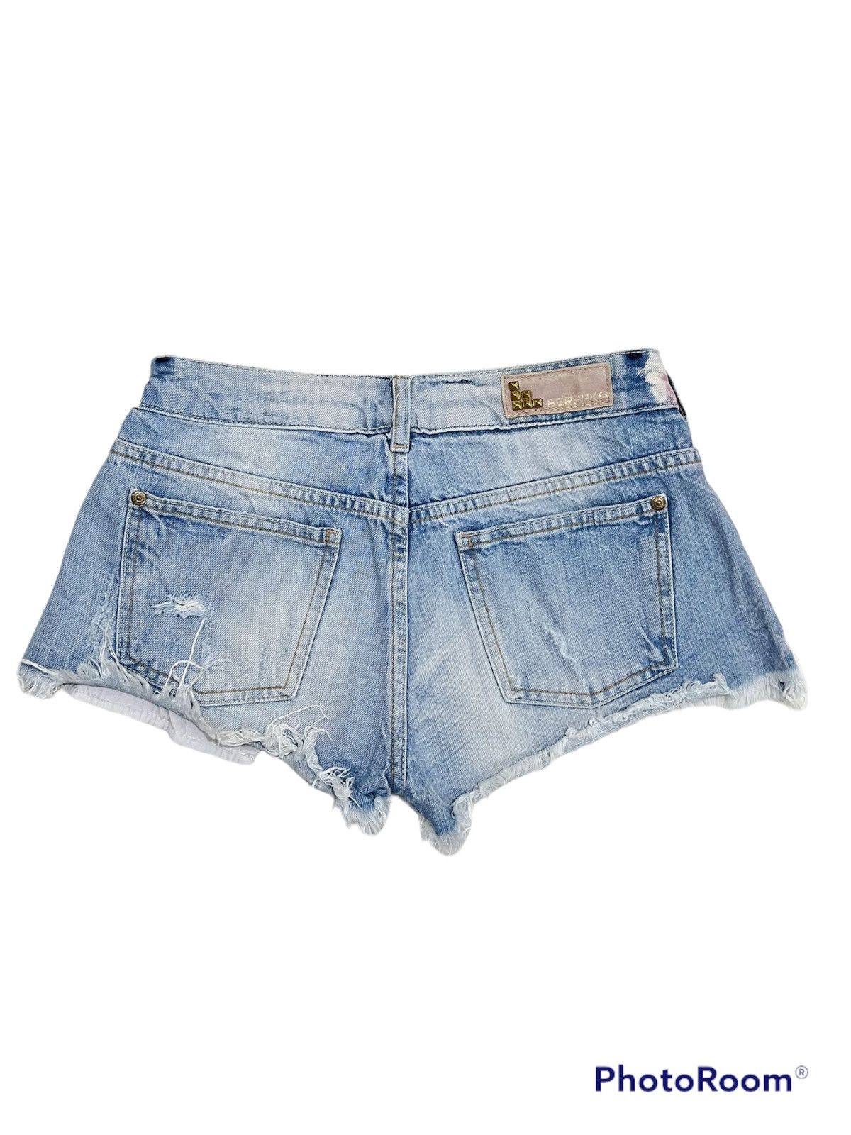 Bershka Bershka vintage y2k tiedye shorts 💗🎀 Size 24" / US 00 / IT 34 - 2 Thumbnail
