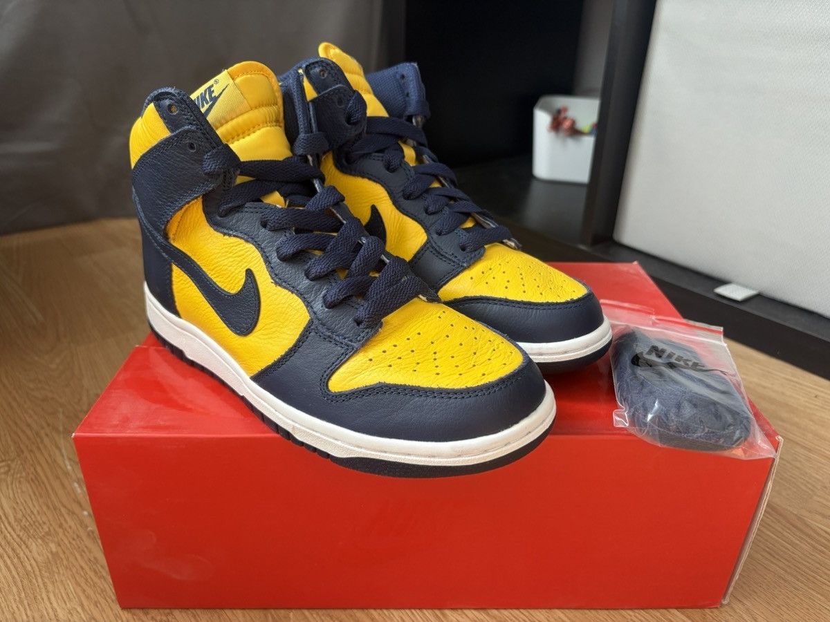 Nike 2016 Rare Nike Dunk High Michigan Size US 7.5 / IT 37.5 - 1 Thumbnail