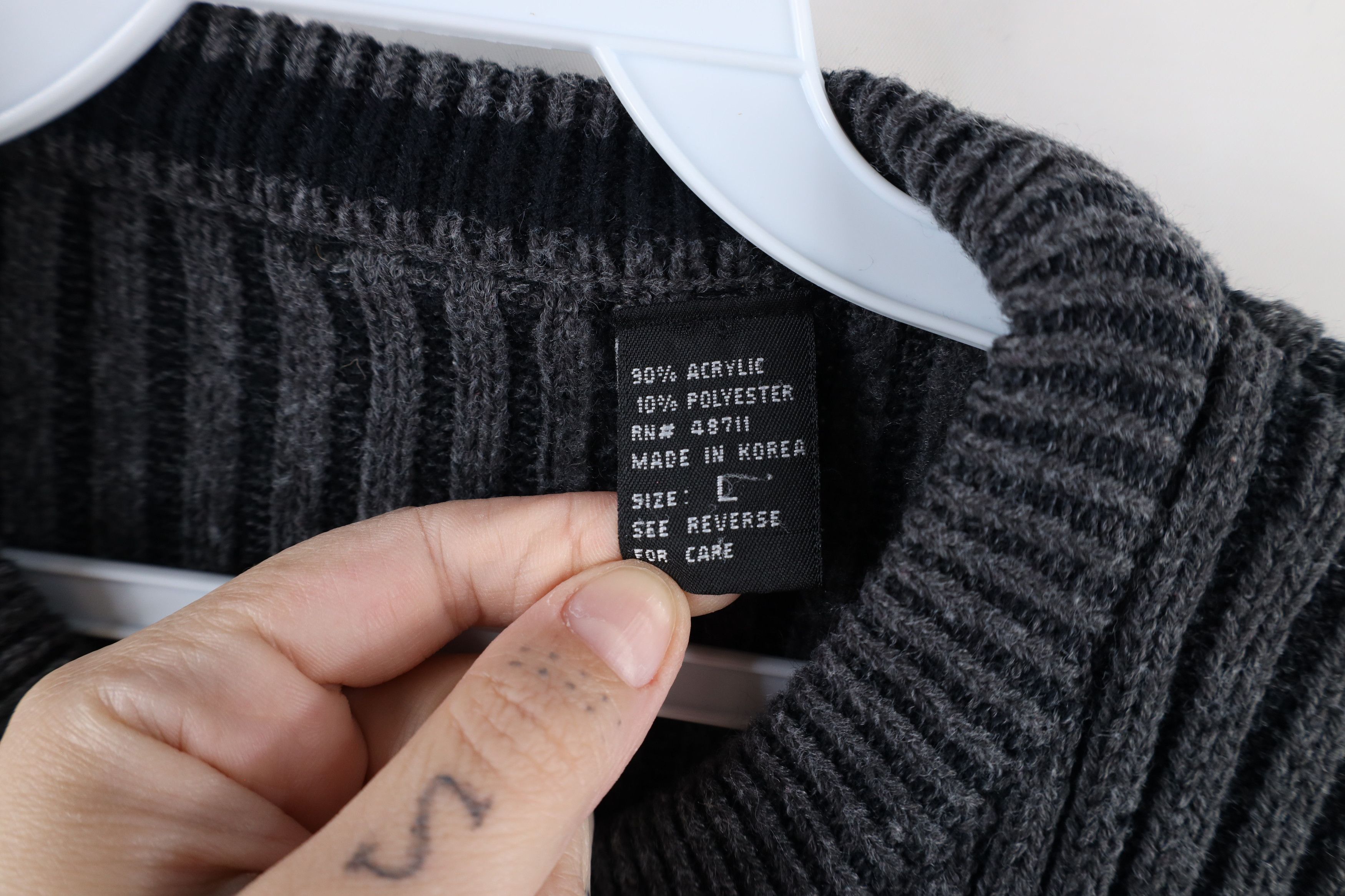 Vintage Vintage 90s Streetwear Block Ribbed Knit Crewneck Sweater Size US L / EU 52-54 / 3 - 4 Thumbnail
