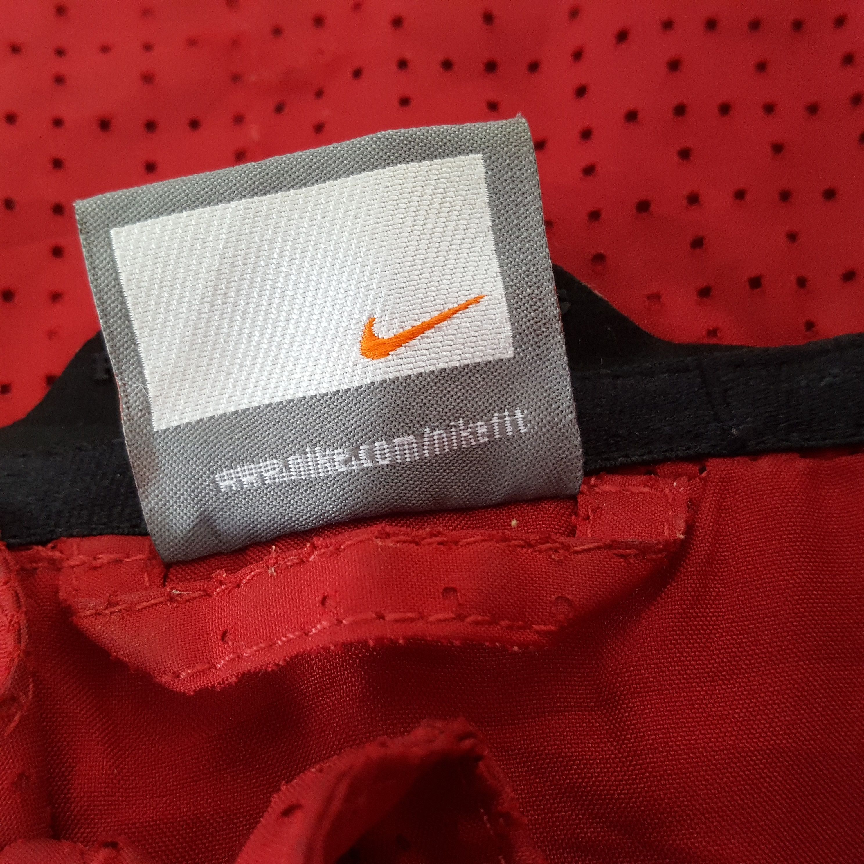 Nike × Vintage Nike Manchester United AIG Football Soccer Club Jacket Size US S / EU 44-46 / 1 - 7 Thumbnail