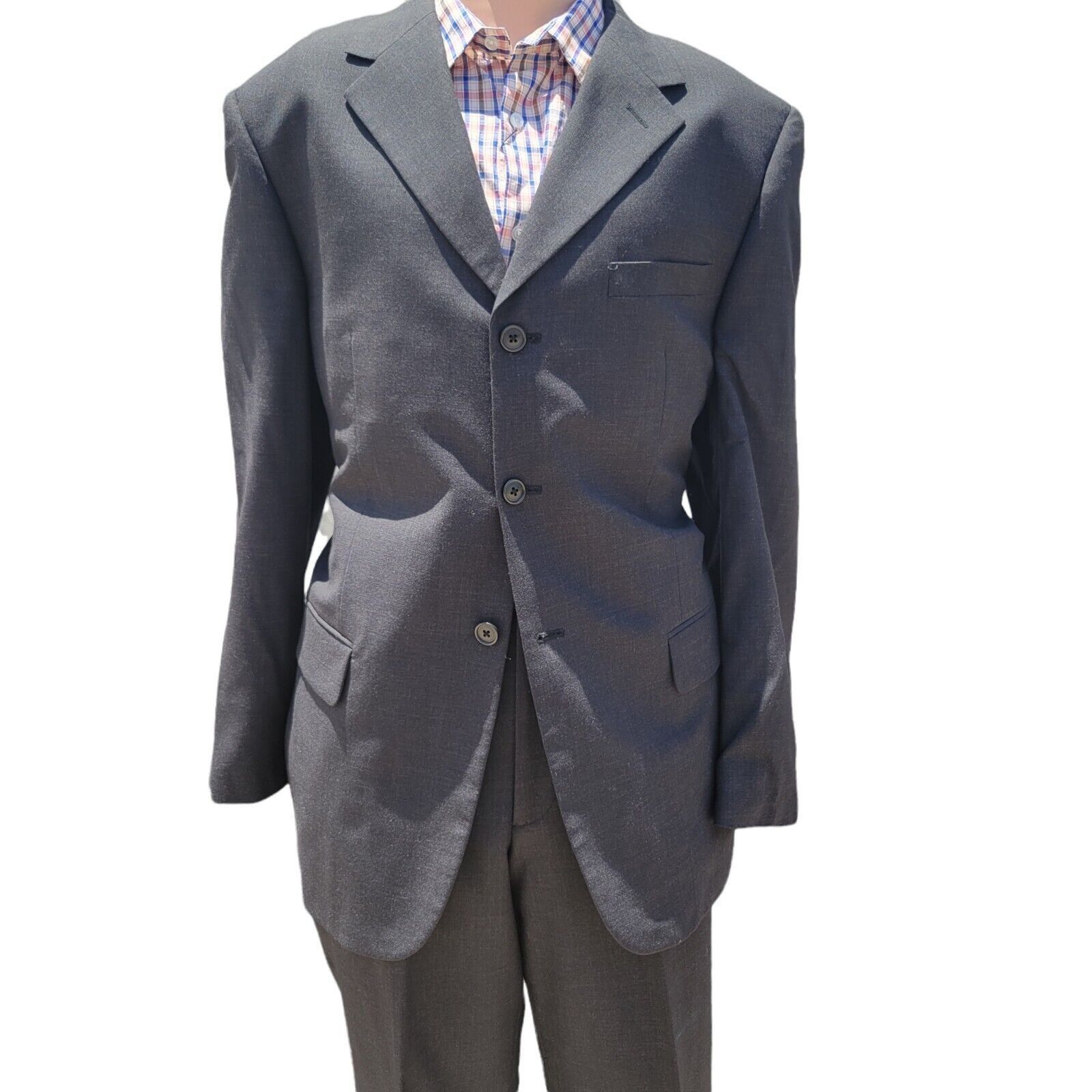 Other Men's 3 Button, side vent wool suit. Size 43R. Size 44R - 2 Thumbnail