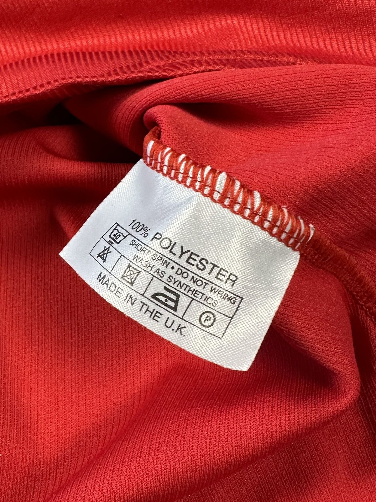 Vintage Vintage Red Flag Barnsley FC Vodka Kick Soccer Jersey Rare Size US XXL / EU 58 / 5 - 5 Thumbnail
