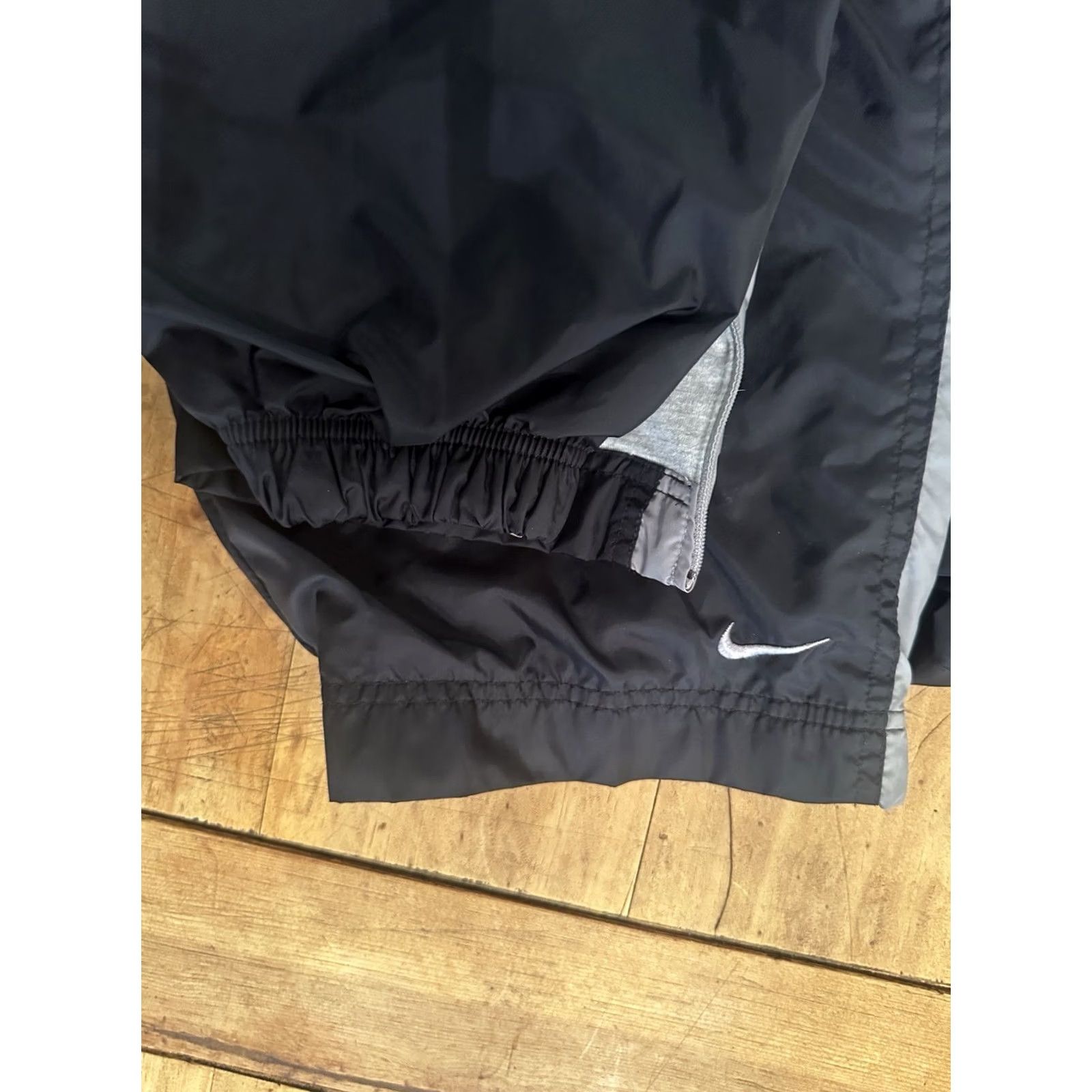 Nike VINTAGE Nike Lined Track Pants Black XL Men’s Regular Pockets RN 56323 Size US 36 / EU 52 - 2 Thumbnail