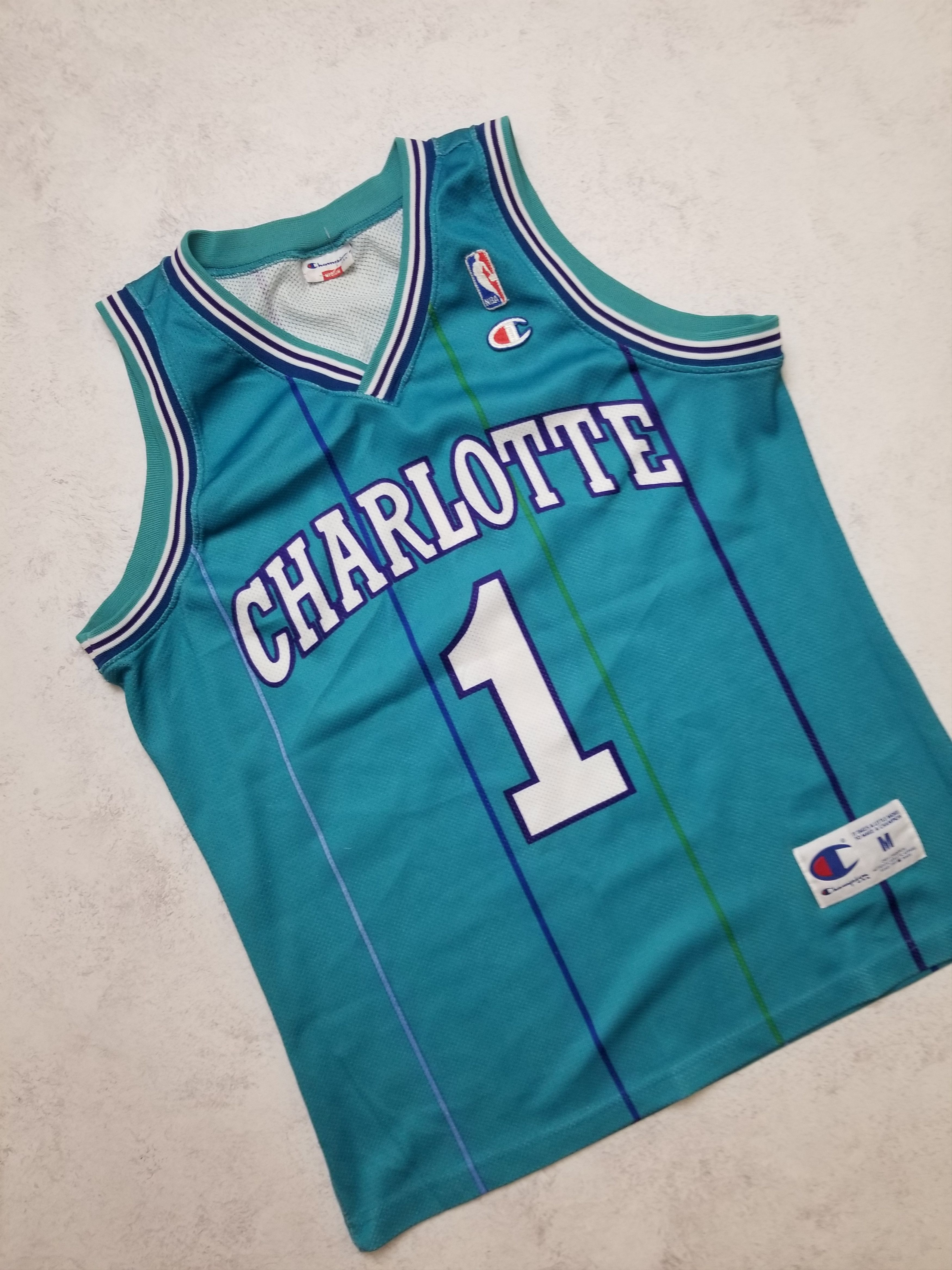Champion Charlotte Hornets #1 Muggsy Bogues Champion NBA jersey Size US M / EU 48-50 / 2 - 6 Thumbnail