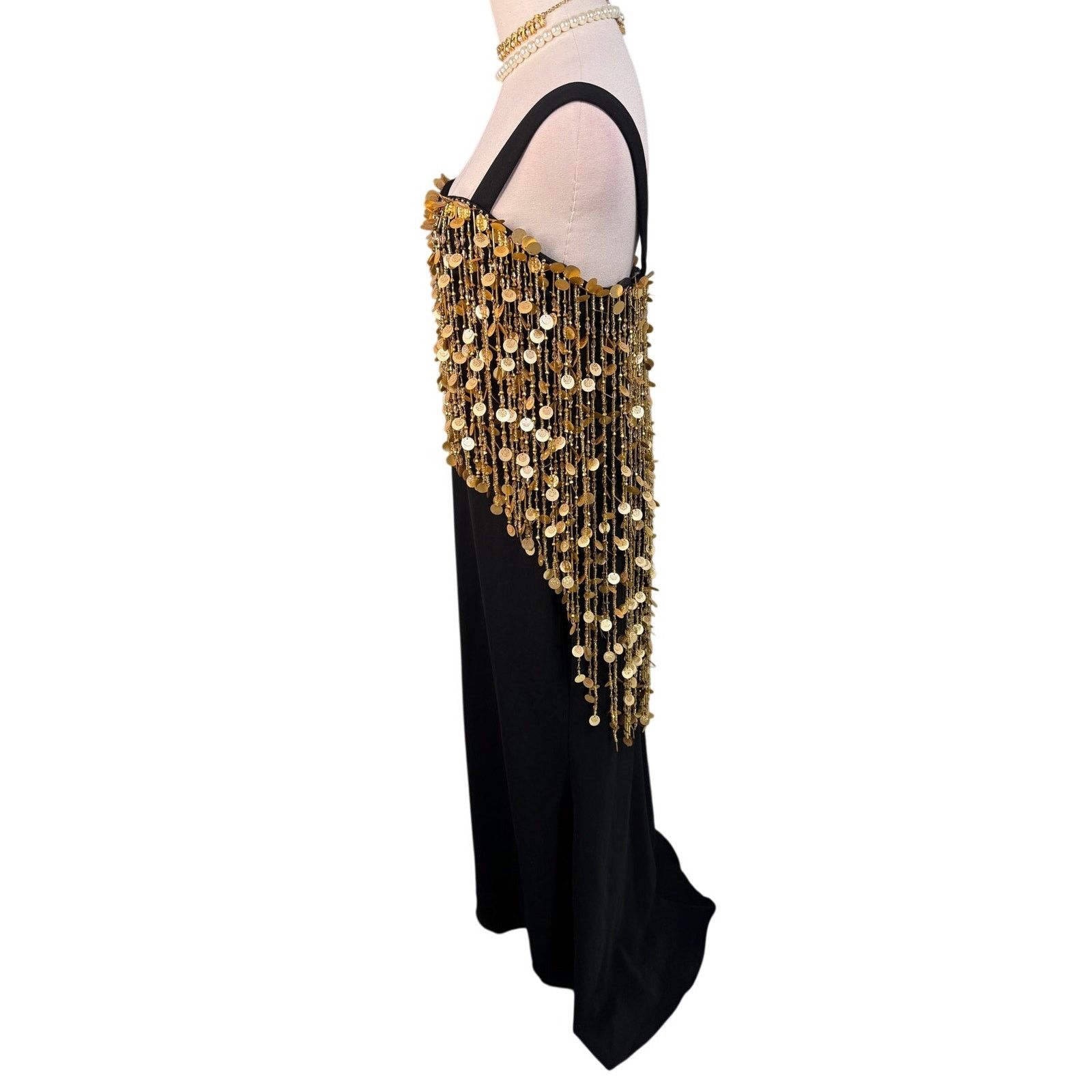 Badgley Mischka Badgley Mischka Runway Sequin Fringe Gown black gold size 4 Size S / US 4 / IT 40 - 8 Thumbnail