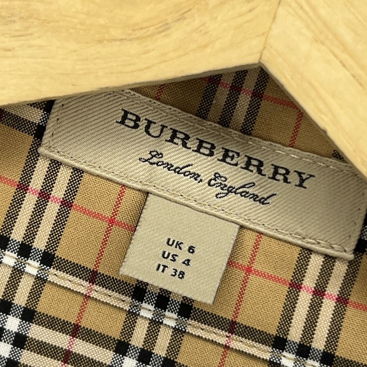 Burberry BURBERRY Nova Check Shirt Dress BRAND NEW Size S / US 4 / IT 40 - 5 Thumbnail