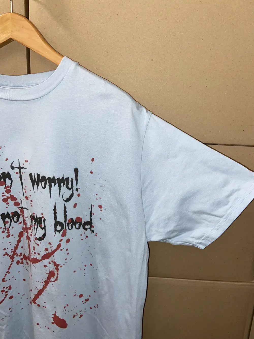 Vintage CRAZY VINTAGE HORROR FUNNY TEE Y2K T SHIRT BLOOD HUMOR Size US L / EU 52-54 / 3 - 9 Thumbnail