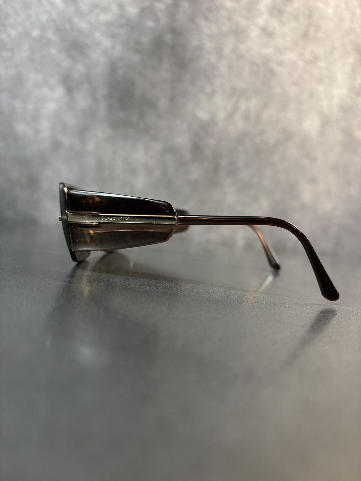 Giorgio Armani 2001 Giorgio Armani Sunglasses GA 1525 1990s Vintage Sides Size ONE SIZE - 19 Thumbnail
