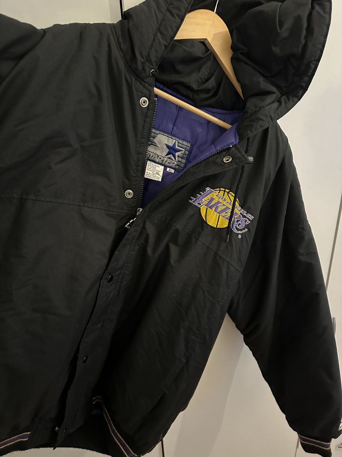 Starter Starter Jacket Los Angeles Lakers Size XL Vintage 90s Size US XL / EU 56 / 4 - 5 Thumbnail