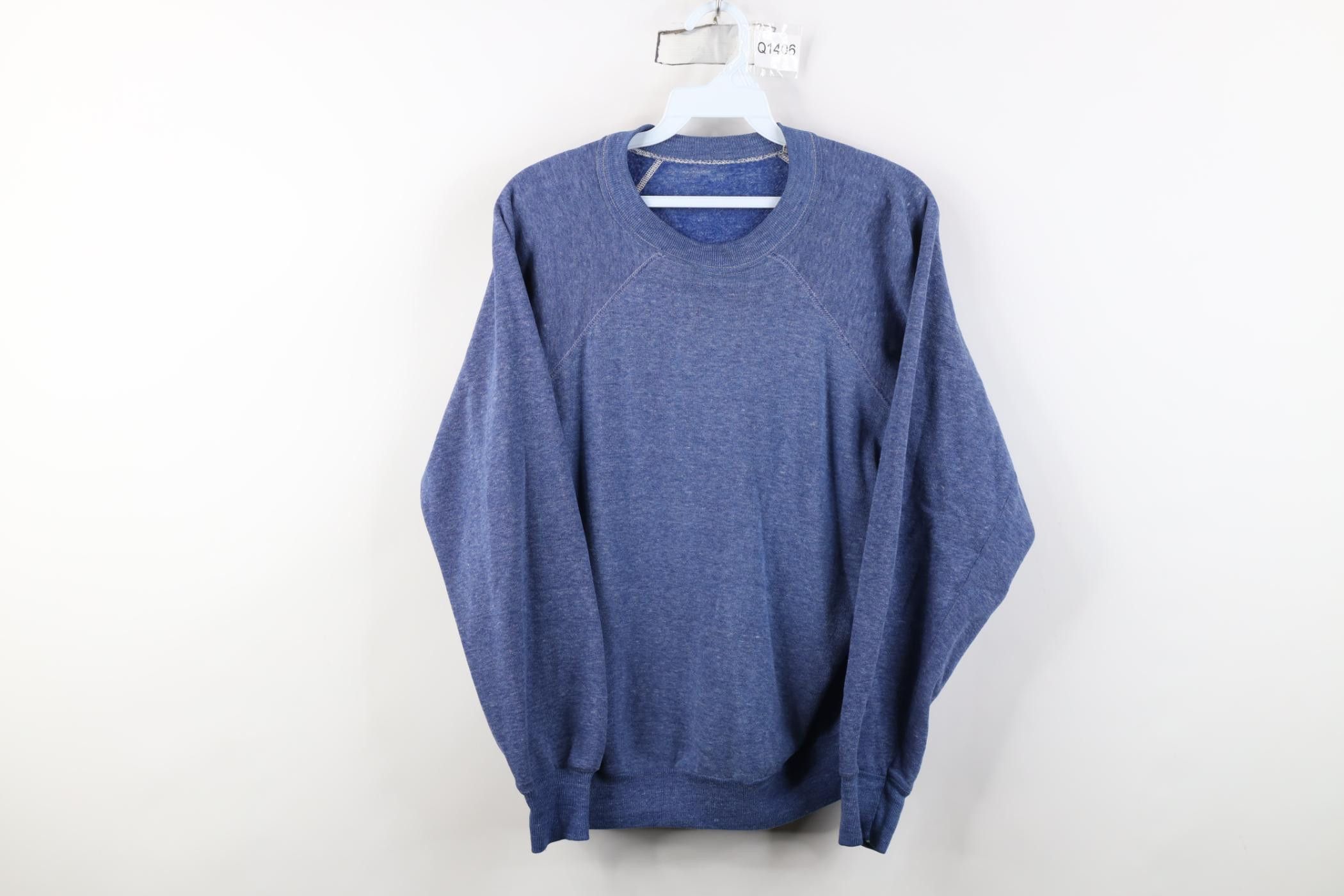 Vintage Vintage 70s Streetwear Blank Raglan Crewneck Sweatshirt USA Size M / US 6-8 / IT 42-44 - 1 Thumbnail