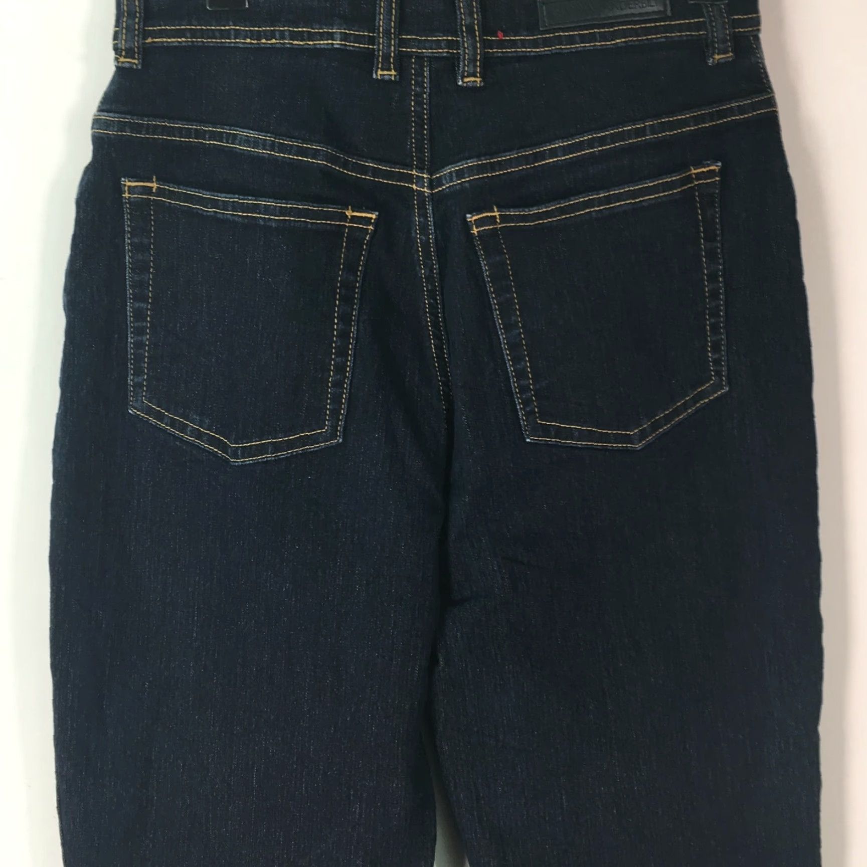 Gloria Vanderbilt VINTAGE Gloria Vanderbilt Jeans 6P Navy Blue Denim Jeans Petites 28 Inseam Stretch 5-Pocket Women Tapered Leg Size 28" / US 6 / IT 42 - 3 Thumbnail