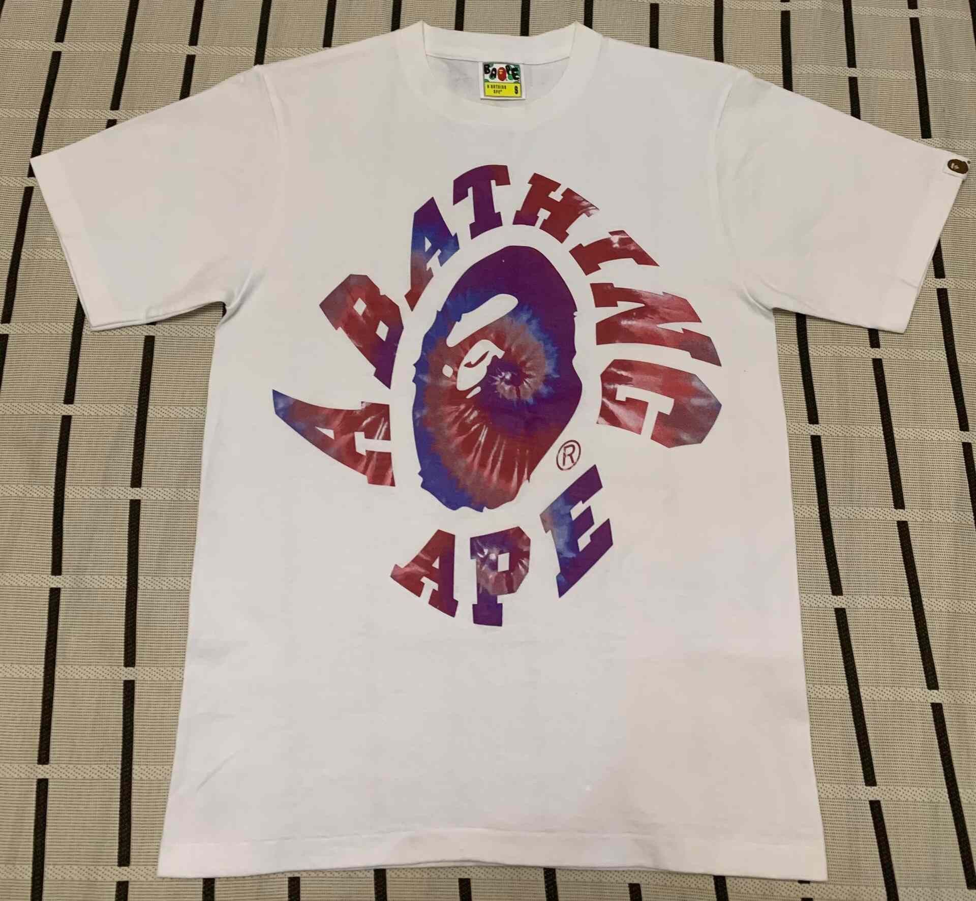 Bape Bape Ape Head T-Shirt S Men Size US S / EU 44-46 / 1 - 1 Thumbnail
