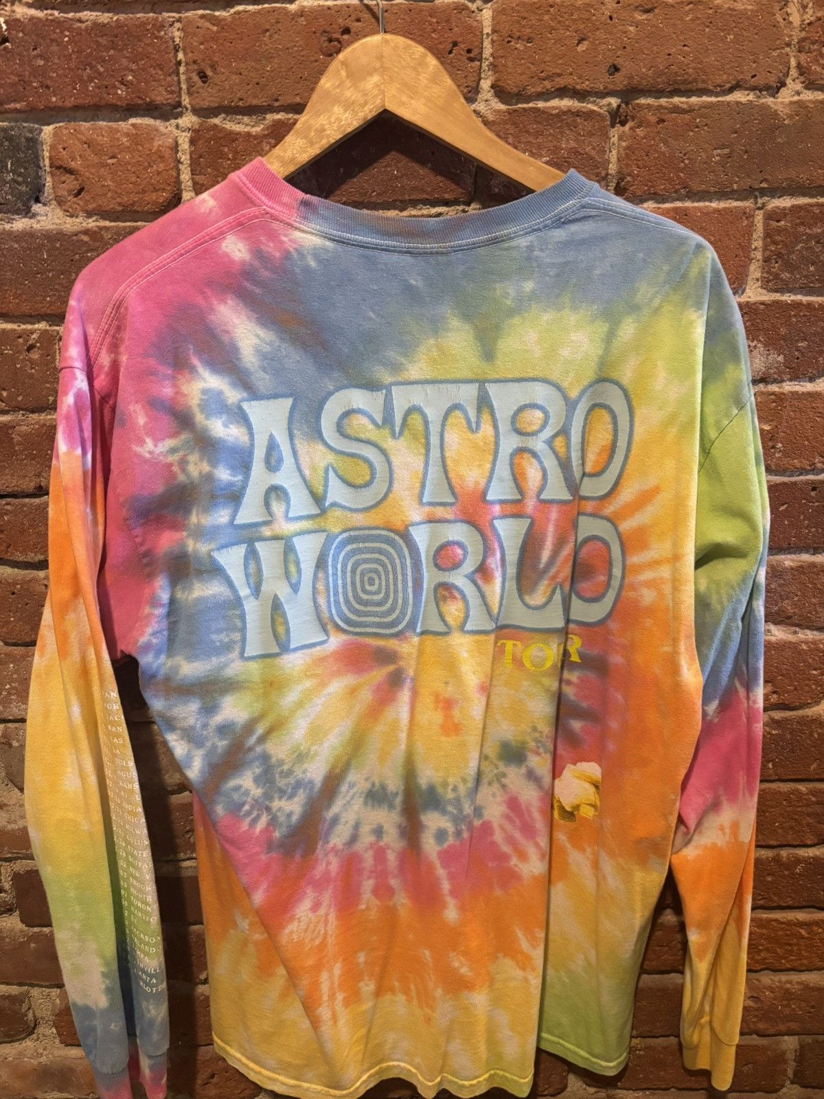 Travis Scott Travis Scott Astroworld Tour Long Sleeve Size US L / EU 52-54 / 3 - 2 Thumbnail