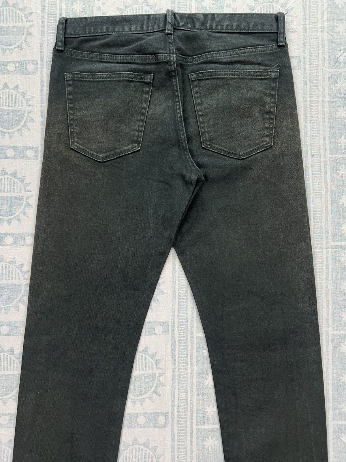 Uniqlo Uniqlo Seasoned Selvedge Jeans Size US 32 / EU 48 - 5 Thumbnail