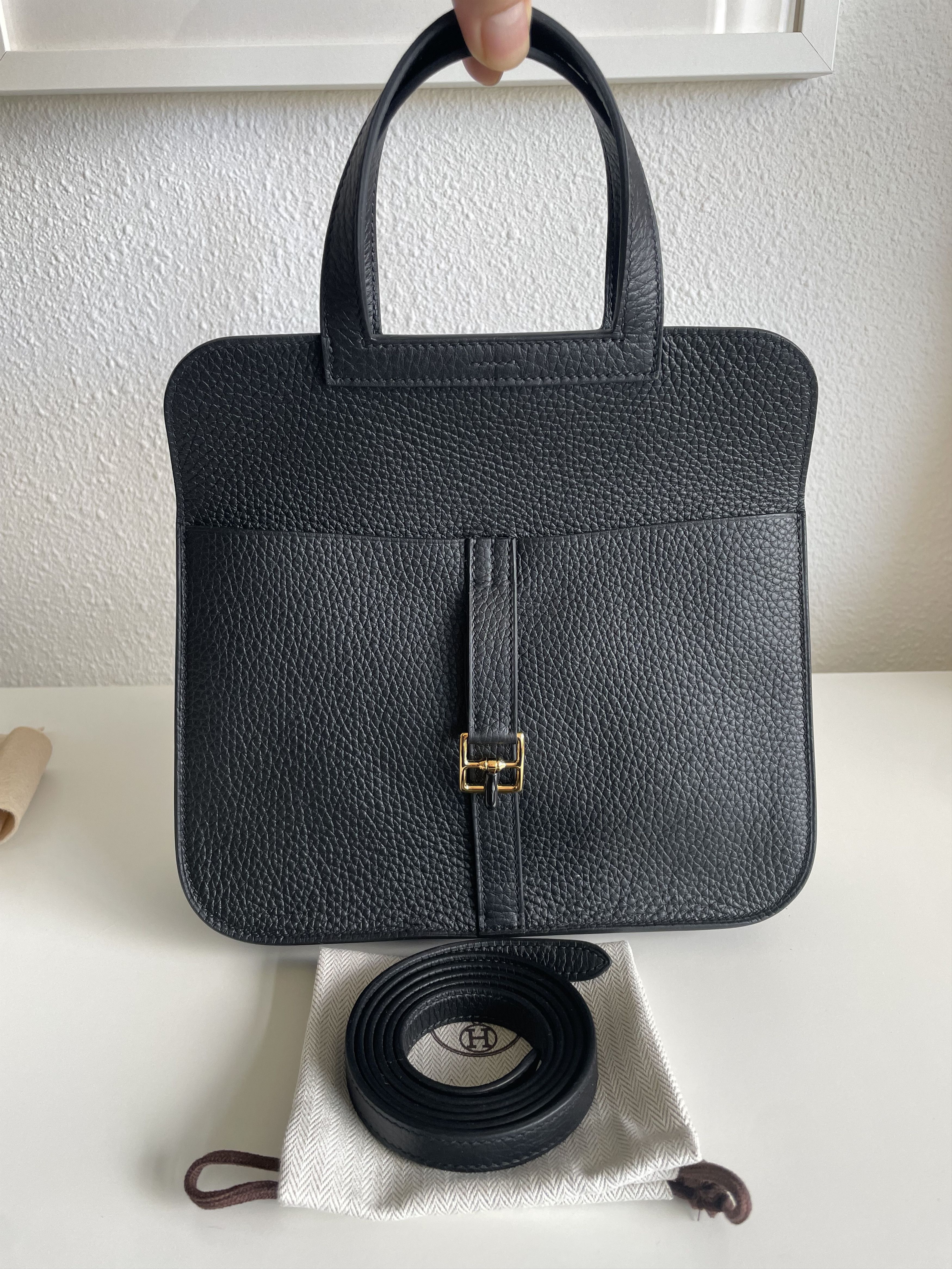 Hermes Hermes Halzan 25 Noir Clemence / Gold Hardware Size ONE SIZE - 9 Thumbnail