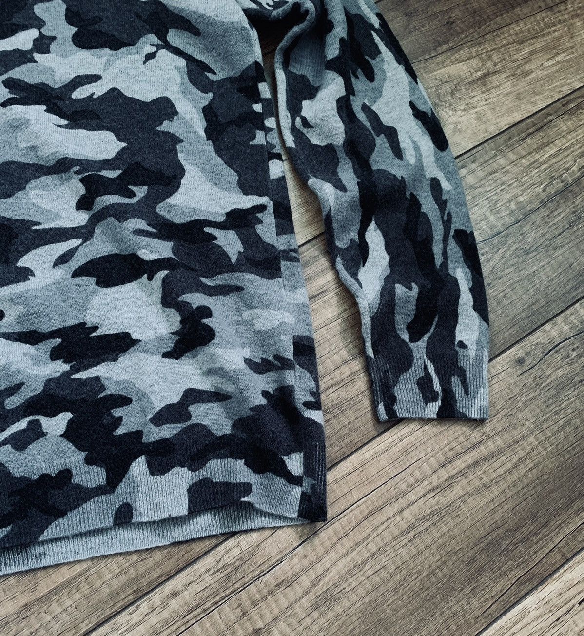 Guess Guess Wool Camo Sweater Pullover Sweatshirt Size US M / EU 48-50 / 2 - 5 Thumbnail