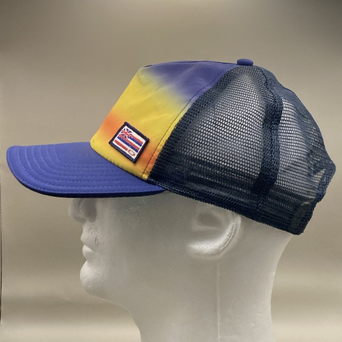 Oakley Rare OAKLEY TINCAN FLAG HAWAII Blue MEN'S HAT CAP Trucker Size ONE SIZE - 9 Thumbnail