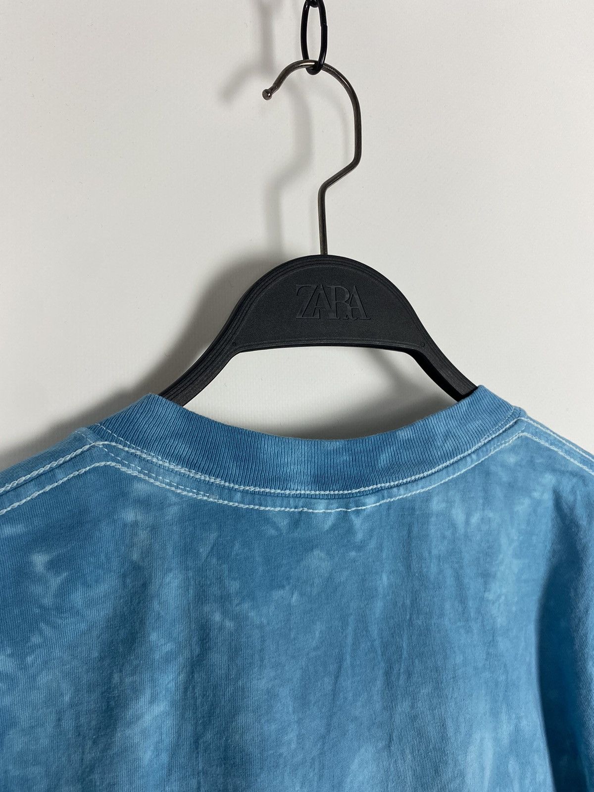 Vintage 1990’s Vintage Gildan Indigo Blue Tie Dye Blank Te Size US S / EU 44-46 / 1 - 5 Thumbnail