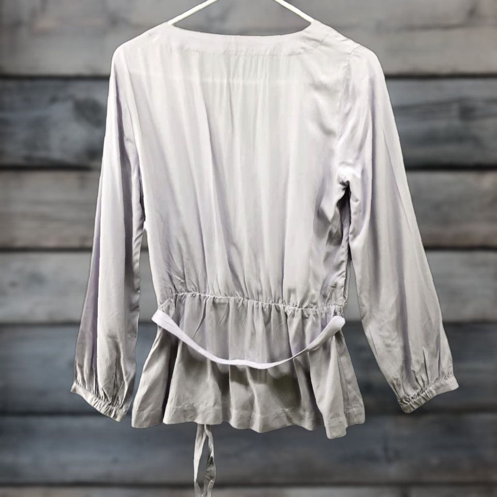 J.Crew J. Crew Mercantile Blouse Womens 4 Purple Lavender Long Sleeve V-Neck Waist Tie Knit Rayon Office Workwear Shirt Women's Blouse Size S / US 4 / IT 40 - 1 Thumbnail