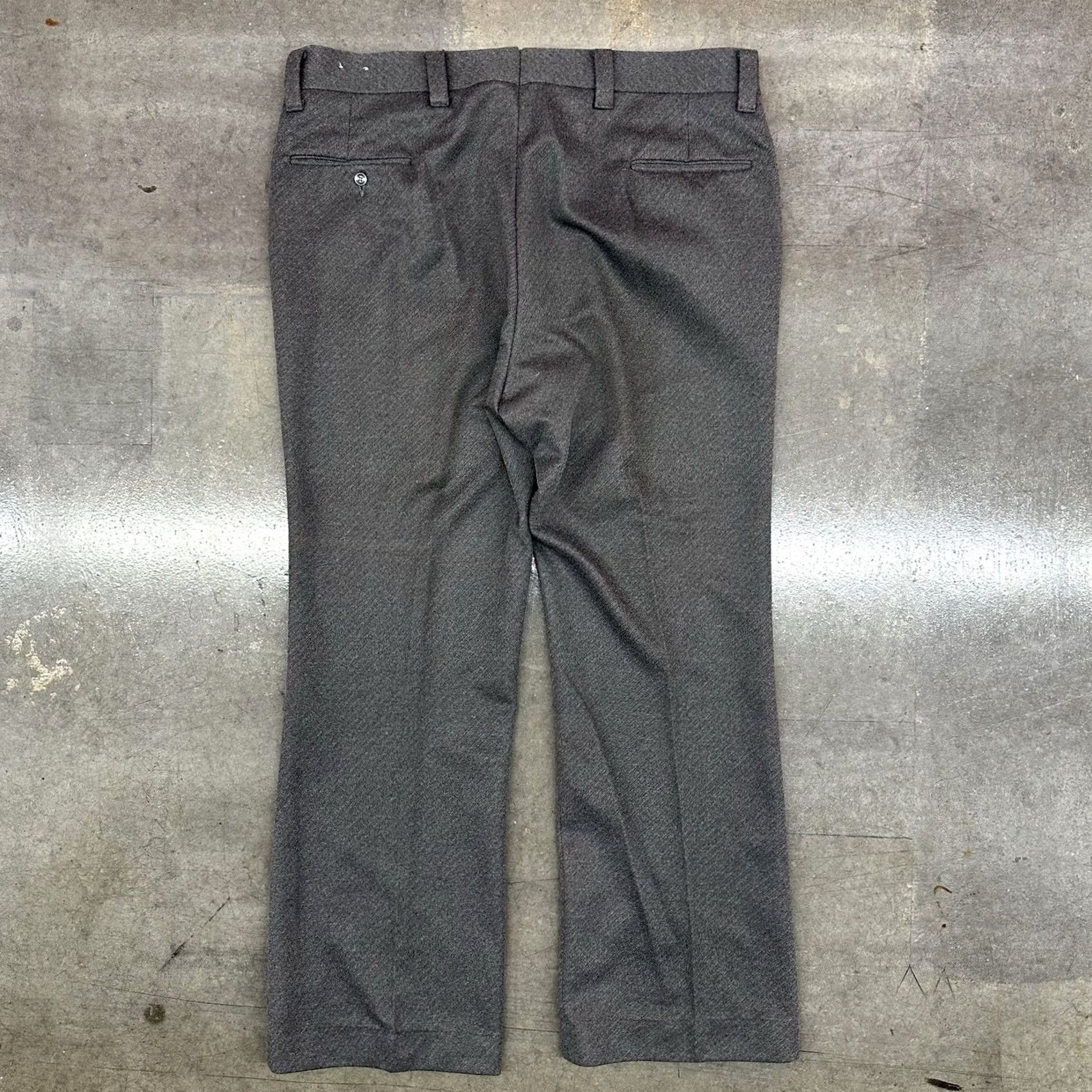 Vintage VINTAGE Montgomery Ward Polyester No Iron Western Slacks Pants 38 x 29 Gray 1960s 1970s Mens Regular Pleated Look Hippy Size US 38 / EU 54 - 3 Thumbnail