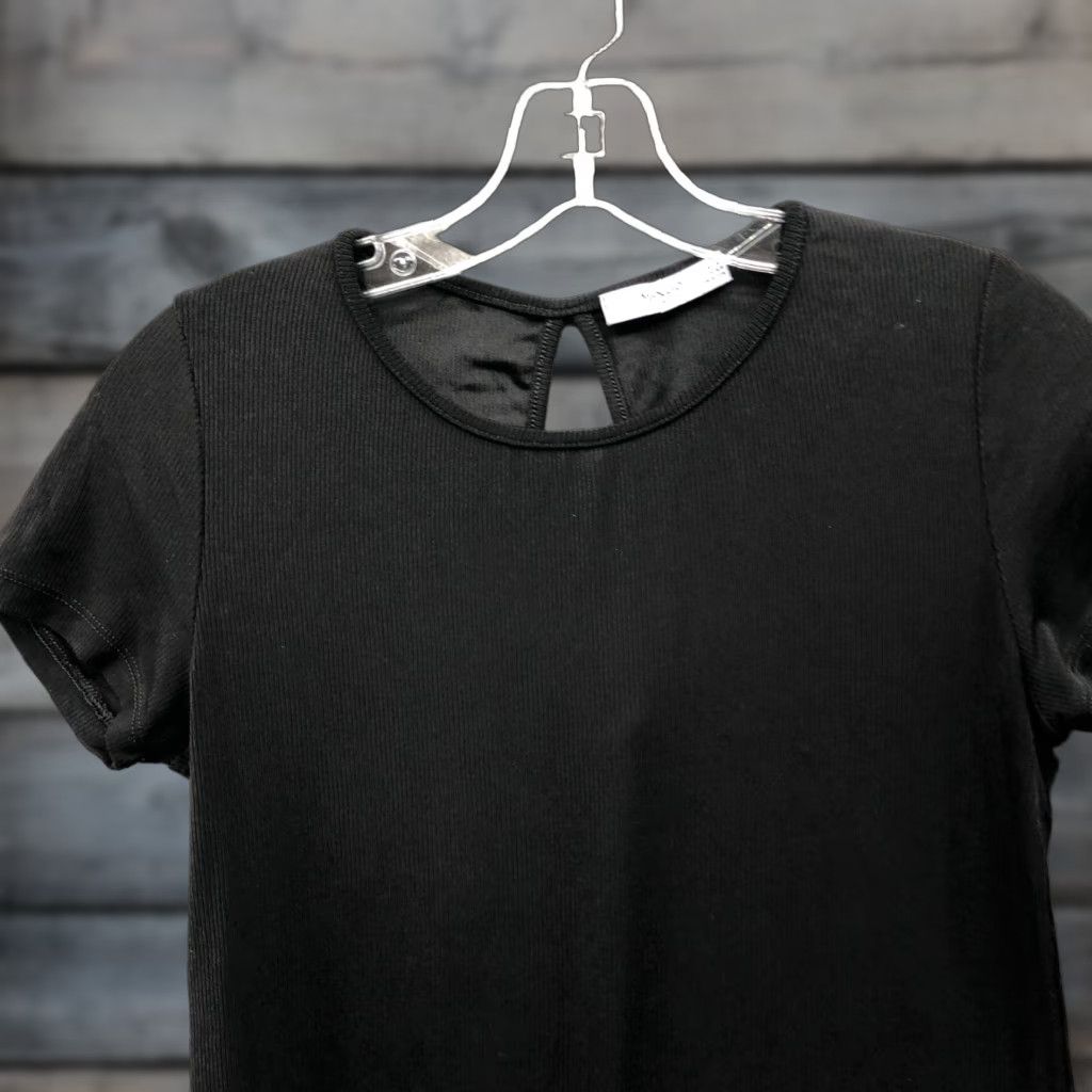 Mango MNG Mango Short Sleeve T Shirt Womens XS Black Slinky Stretch Ribbed Keyhole Shirt Size XS / US 0-2 / IT 36-38 - 1 Thumbnail