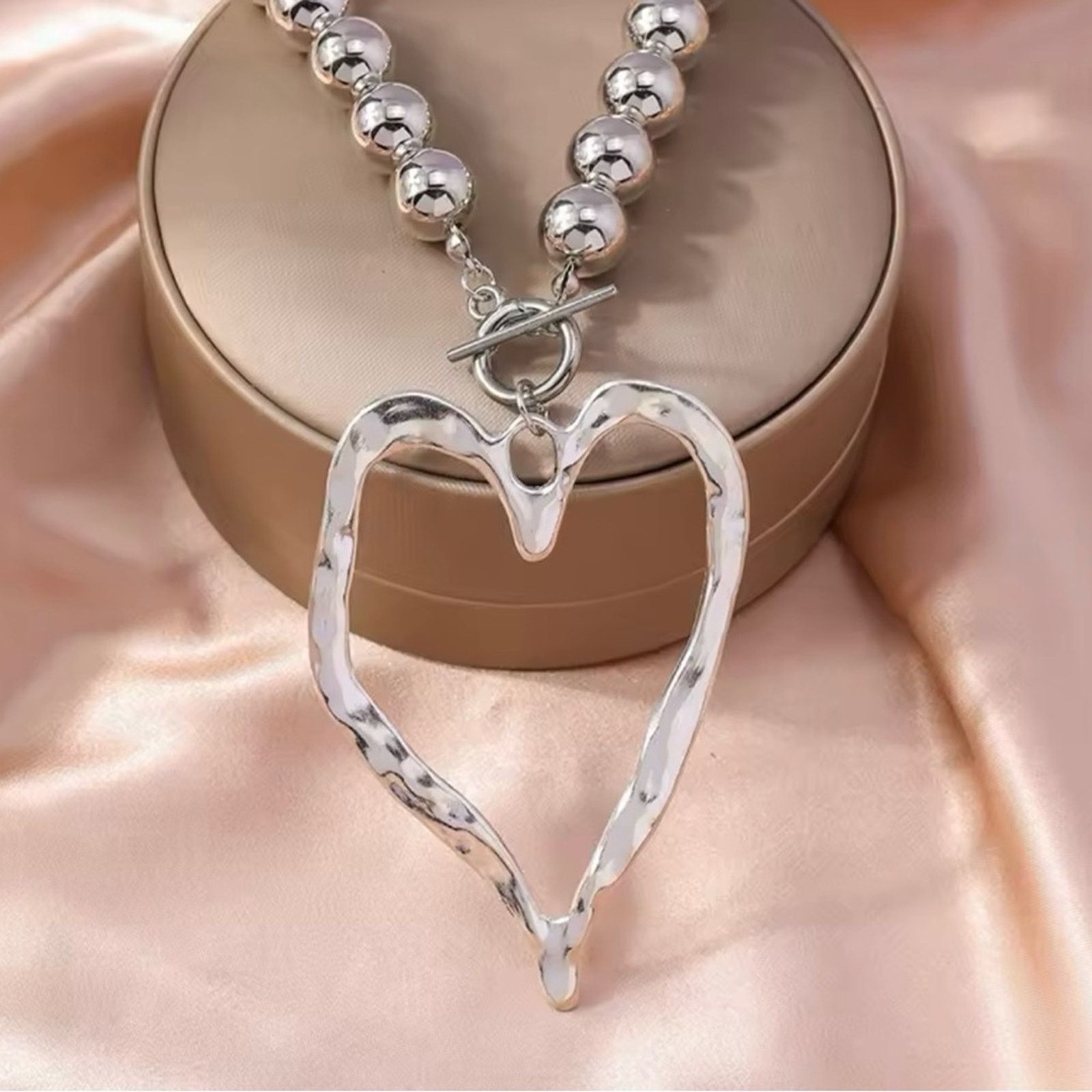 Other Ball Beads Necklace for Women Hollow Big Love Heart Pendant Size ONE SIZE - 3 Thumbnail