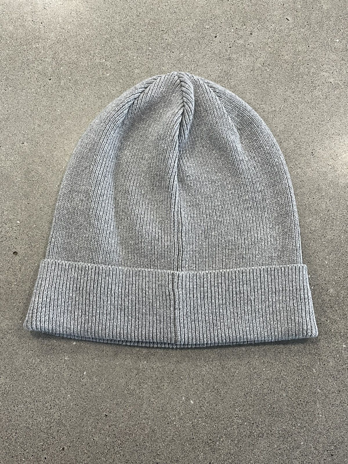 Supreme MINT: S/S 2012 Supreme Cuffed Beanie "Heather Grey" Size ONE SIZE - 2 Thumbnail