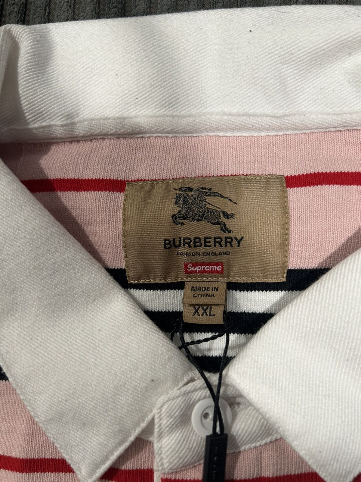 Burberry × Supreme Supreme Burberry pink rugby Size US XXL / EU 58 / 5 - 18 Thumbnail