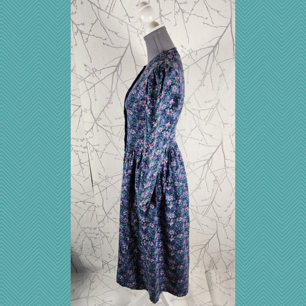 Laura Ashley Laura Ashley VTG Blue Floral Cottagecore Prairie Dress Size M / US 6-8 / IT 42-44 - 2 Thumbnail