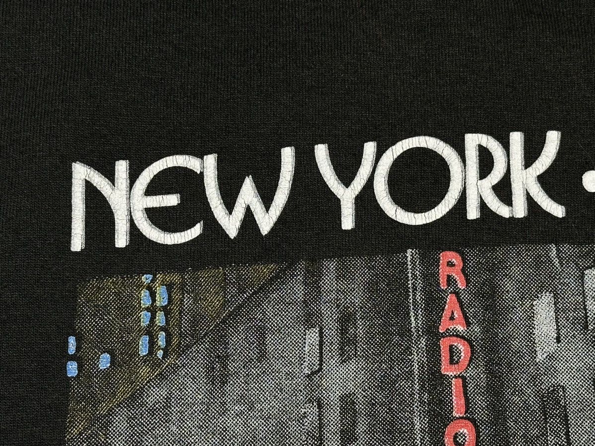 Vintage Vintage New York Radio City Music Hall Screen Stars T-Shirt Size US M / EU 48-50 / 2 - 9 Thumbnail