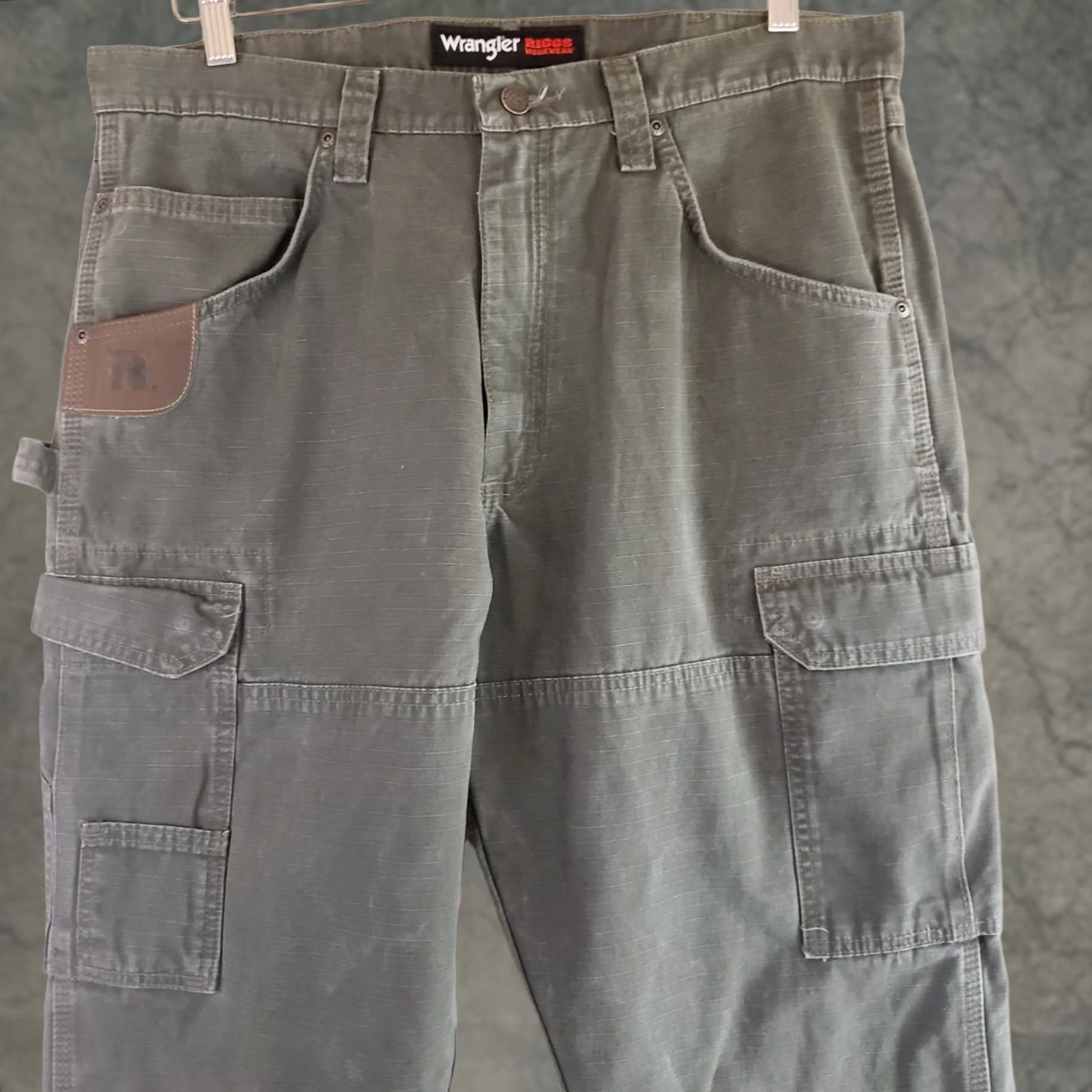 Wrangler Wrangler RIGGS Workwear Mens Brown Carpenter Pants 35X30 Green Ripstop Size US 35 - 1 Thumbnail