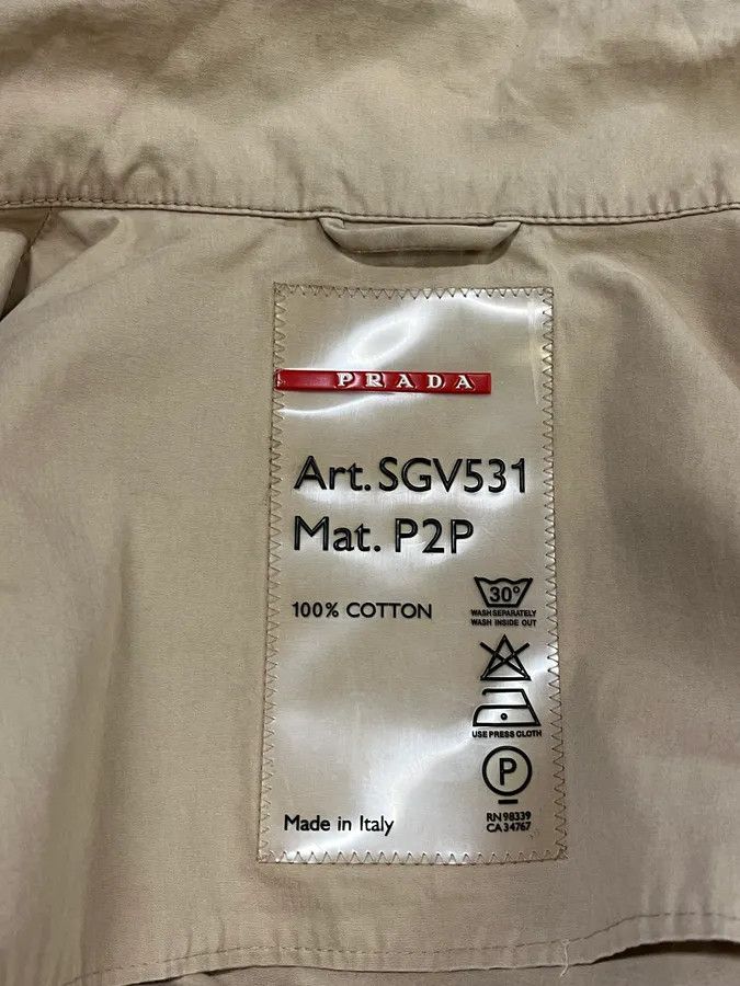 Prada 2000 Prada Asymmetrical Zip Contemporary Beige Jacket Size US L / EU 52-54 / 3 - 14 Thumbnail