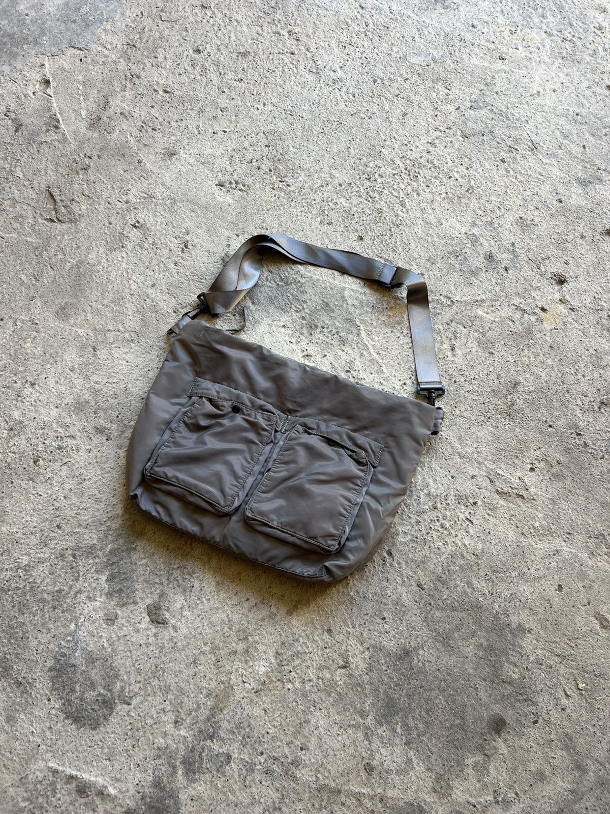 Diesel 🔥 VINTAGE DIESEL SLING BAG MILITARY JAPANESE STYLE Size ONE SIZE - 1 Thumbnail