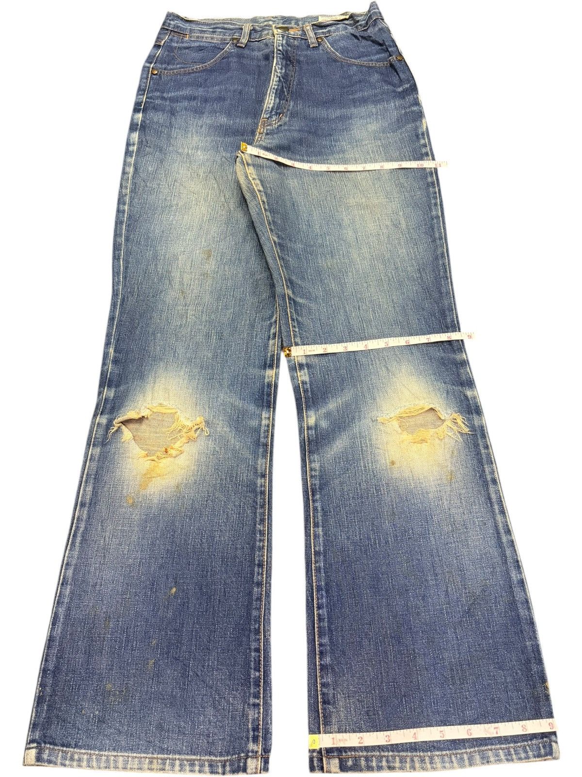 Wrangler Vintage Wrangler Blue Bell Distressed Flare Jeans Size 27" / US 4 / IT 40 - 8 Thumbnail