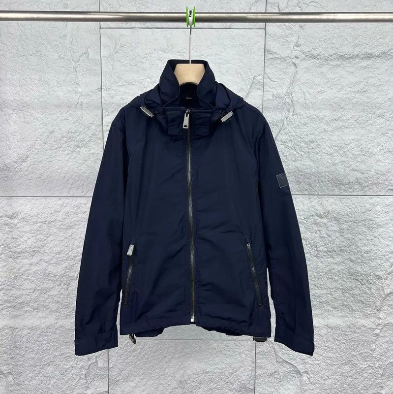 Burberry Burberry Navy Cotton Men's Jacket Size US M / EU 48-50 / 2 - 1 Thumbnail
