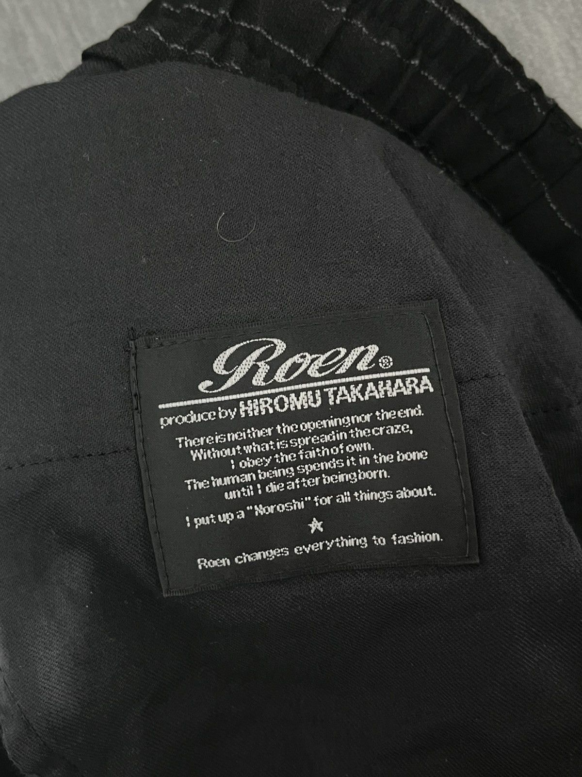 Roen Roen batwing layered capris/pants. Size US 32 / EU 48 - 4 Thumbnail