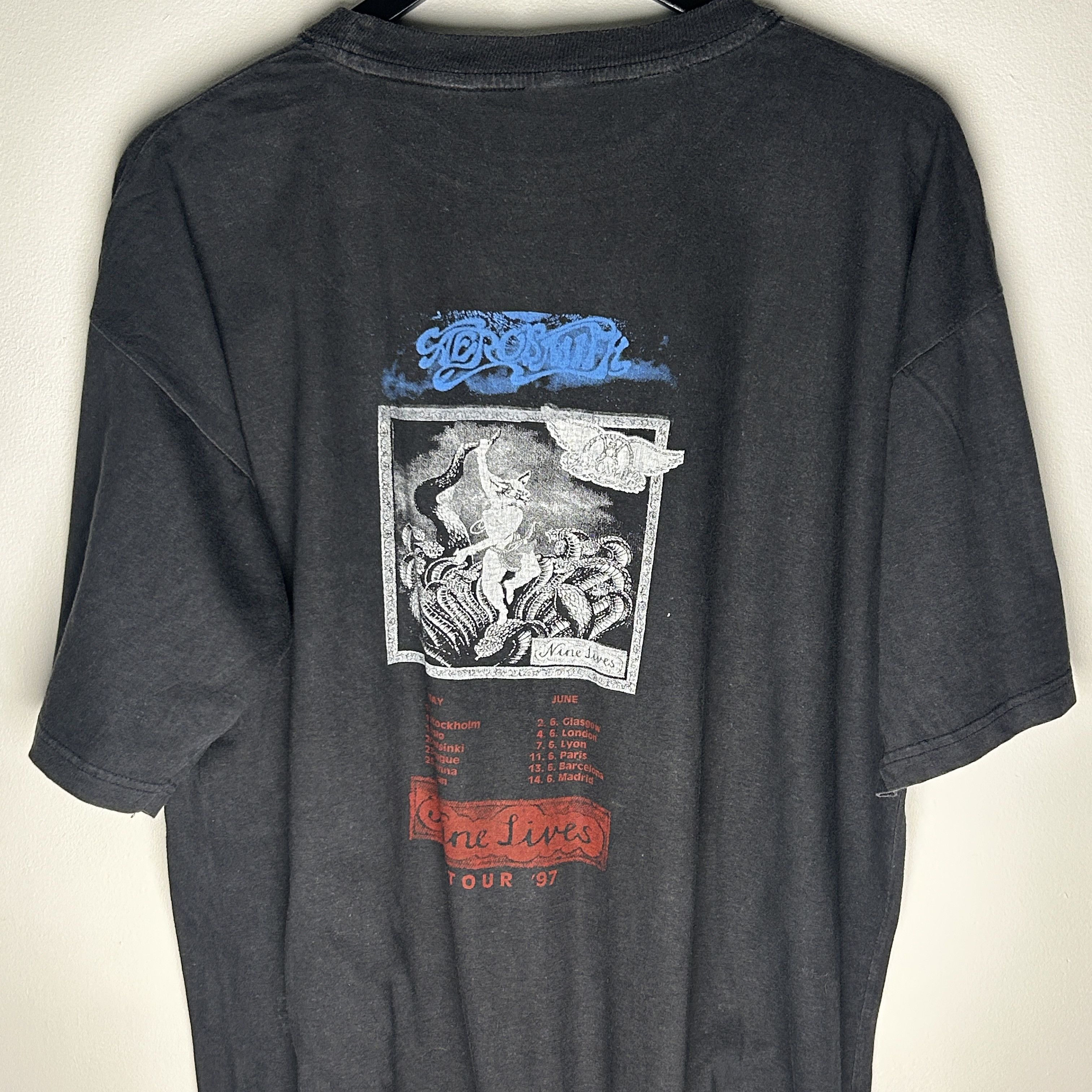 Band Tees Vintage Aerosmith Nine Live Tour 1997 Band T-shirt Size US XL / EU 56 / 4 - 4 Thumbnail