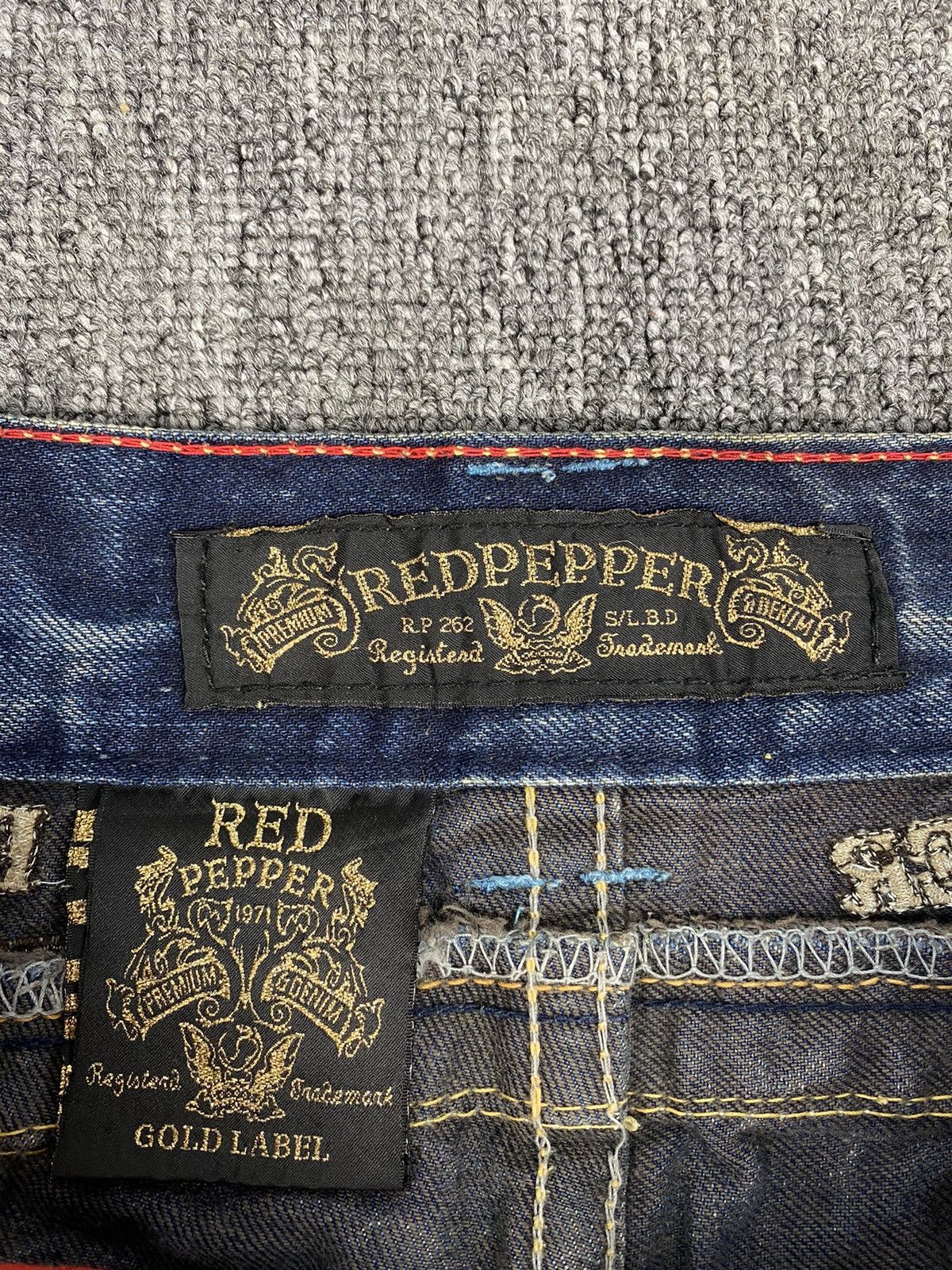If Six Was Nine × Japanese Brand × Le Grande Bleu (L.G.B.) Distressed Redpepper Flare Jean Size US 30 / EU 46 - 5 Thumbnail