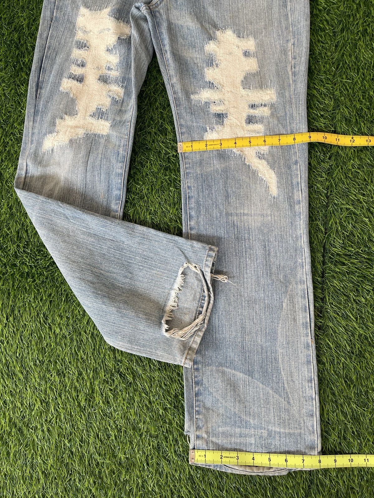 Helmut Lang RARE‼️Vintage TRASHED🔥EXHIBITIONIST🔥Light Blue Wash Denim Size US 32 / EU 48 - 10 Thumbnail