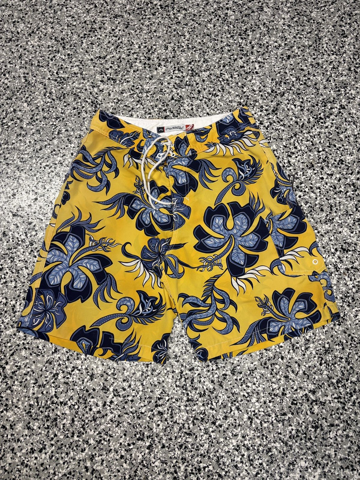 Rusty Vintage Rusty Hawaiian Floral Baggy Board Shorts Size 32 Size US 32 / EU 48 - 1 Thumbnail