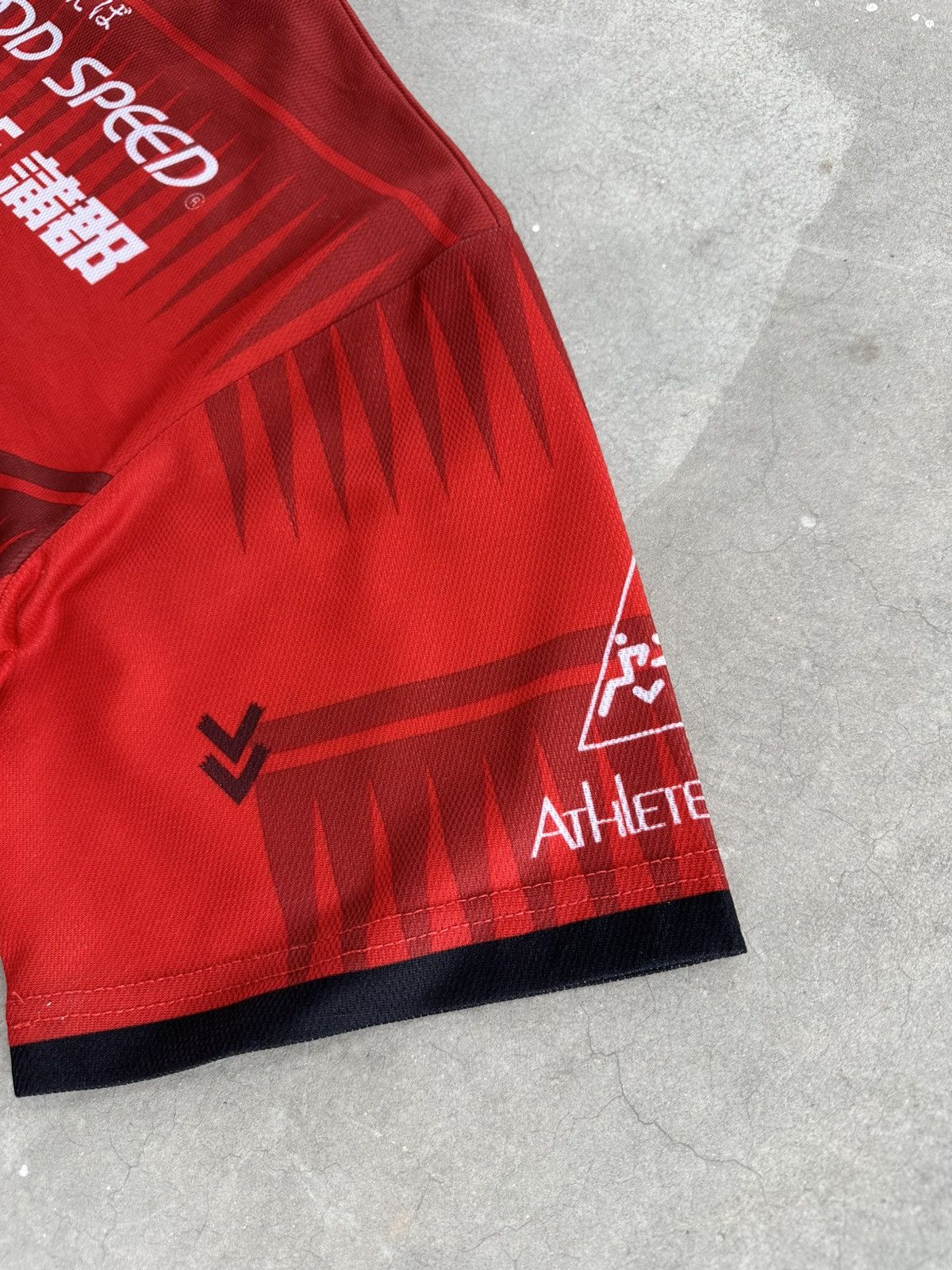 Japanese Brand × Mizuno 2023 NAGOYA GRAMPUS BEAMS JERSEY JLEAGUE Size US L / EU 52-54 / 3 - 7 Thumbnail