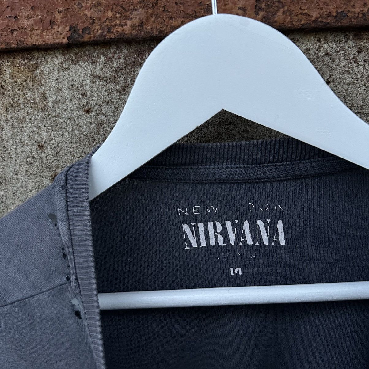 Nirvana VTG Fitted Band Rock T-shirts Nirvana Big Logo Hype Trend Size US M / EU 48-50 / 2 - 7 Thumbnail