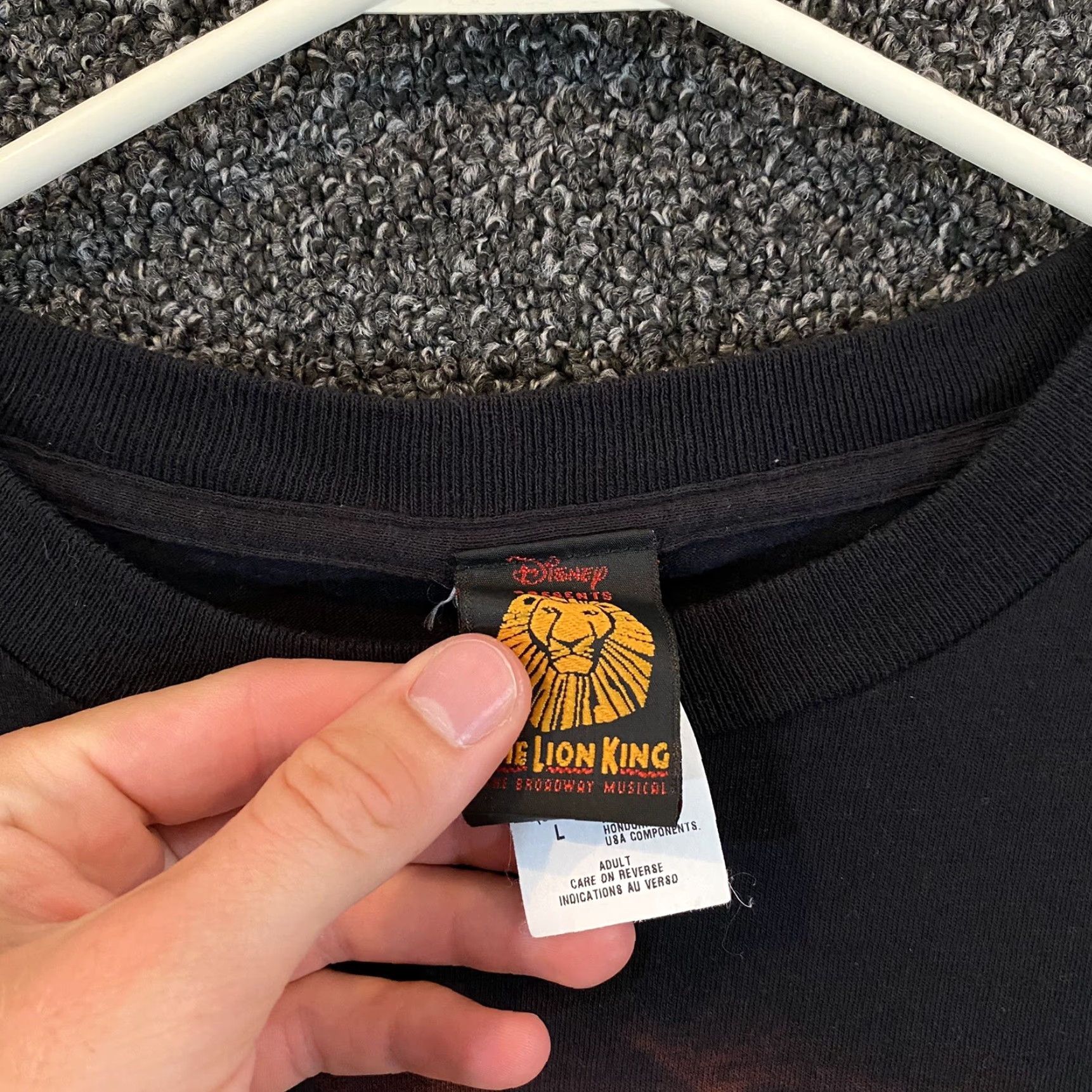 Disney VINTAGE Disney Lion King Shirt Men's Large Black Broadway Musical Tee Graphic Y2K 2000s Lion King Broadway Theme Mens Tee Size US L / EU 52-54 / 3 - 4 Thumbnail