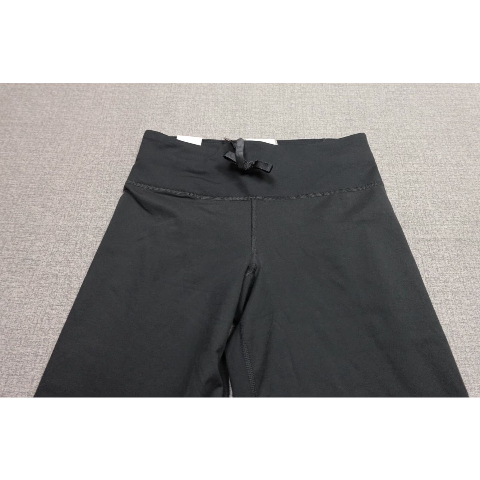 Under Armour Under Armour Leggings Womens Small Gray Fitted Performance Stretch NWT Size 28" / US 6 / IT 42 - 2 Thumbnail