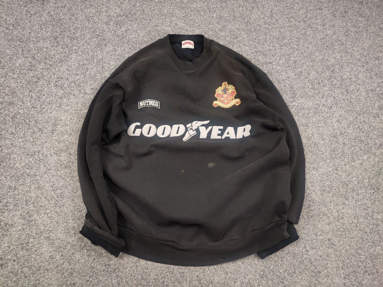 Nutmeg Rare Vintage 95's Wolverhampton Wanderers Nutmeg Sweatshirt Size US L / EU 52-54 / 3 - 2 Thumbnail