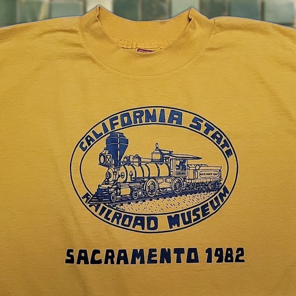 VTG California State Railroad Museum Shirt Mens XL Yellow Sacramento 1982 Train 80s 90s Railroad T-Shirt Crew Neck Short Sleeve Jersey Graphic